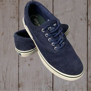 Sperry navy blue shoes